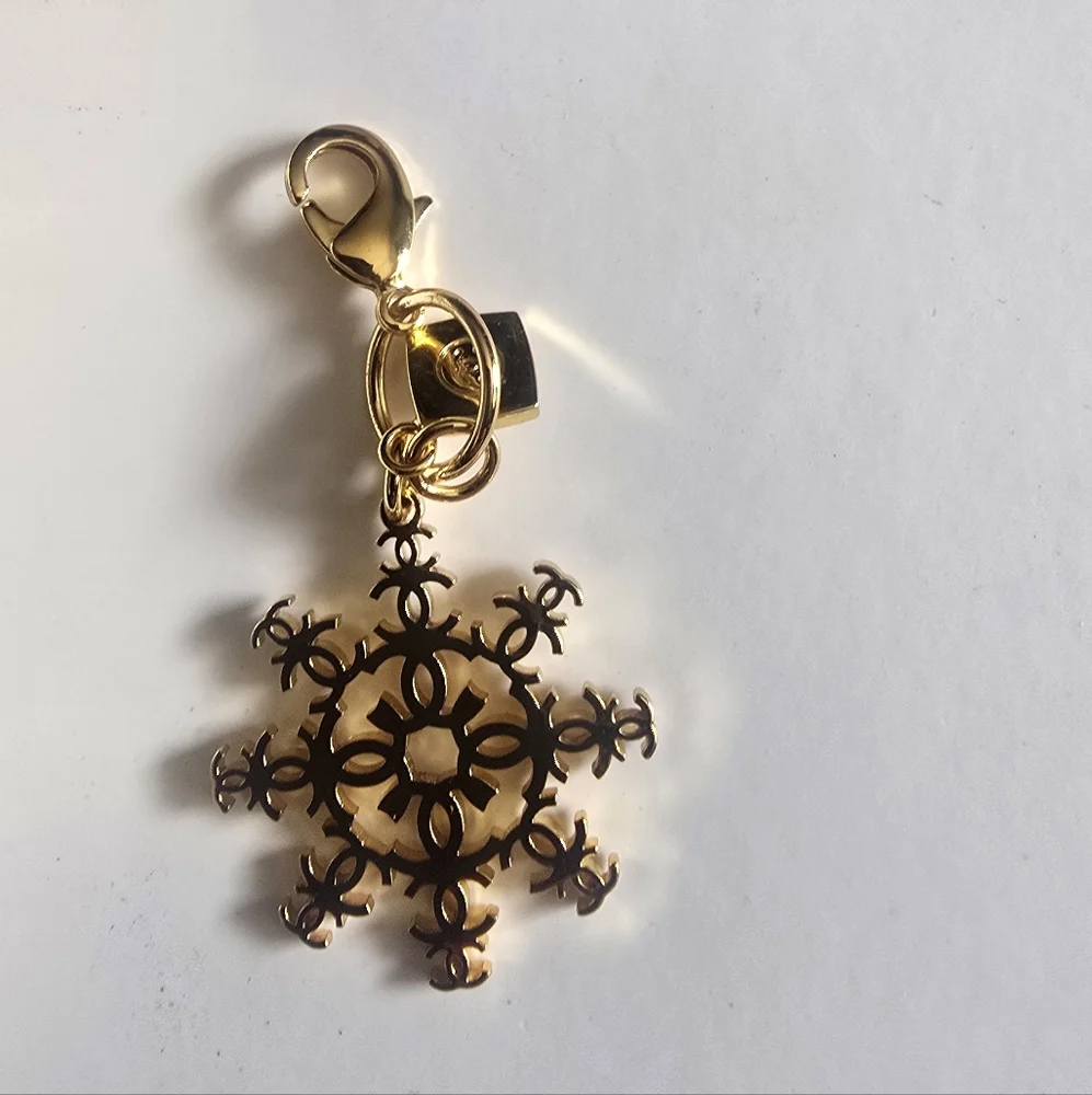 Gold Snowflake Keychain Chanel